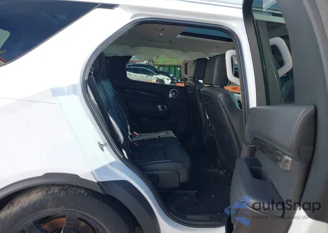 2018 Land Rover Discovery Hse Luxury from USA, damaged, VIN SALRT2RV5JA057081